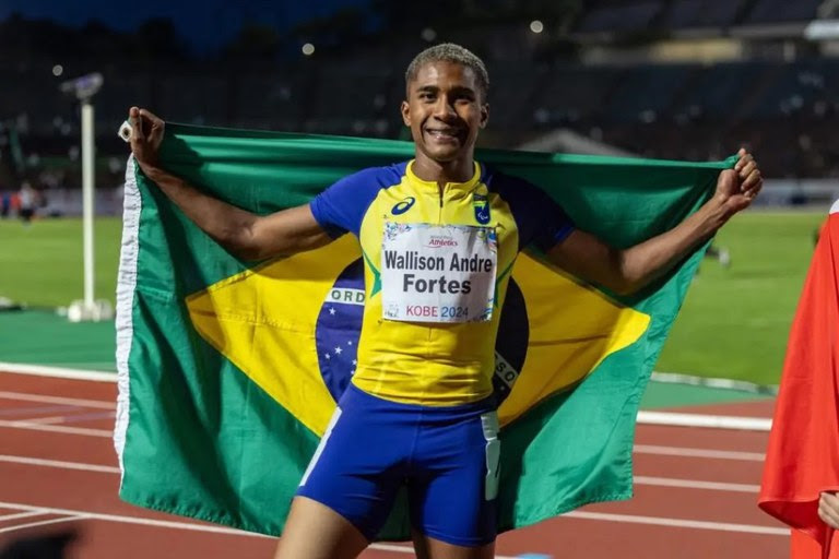 O Brasil encerrou a sua campanha em Kobe com a medalha de ouro do gaúcho Wallison Fortes nos 200m T64 (para amputados de membros inferiores com prótese) na manhã deste sábado (25) - Foto: Divulgação/C