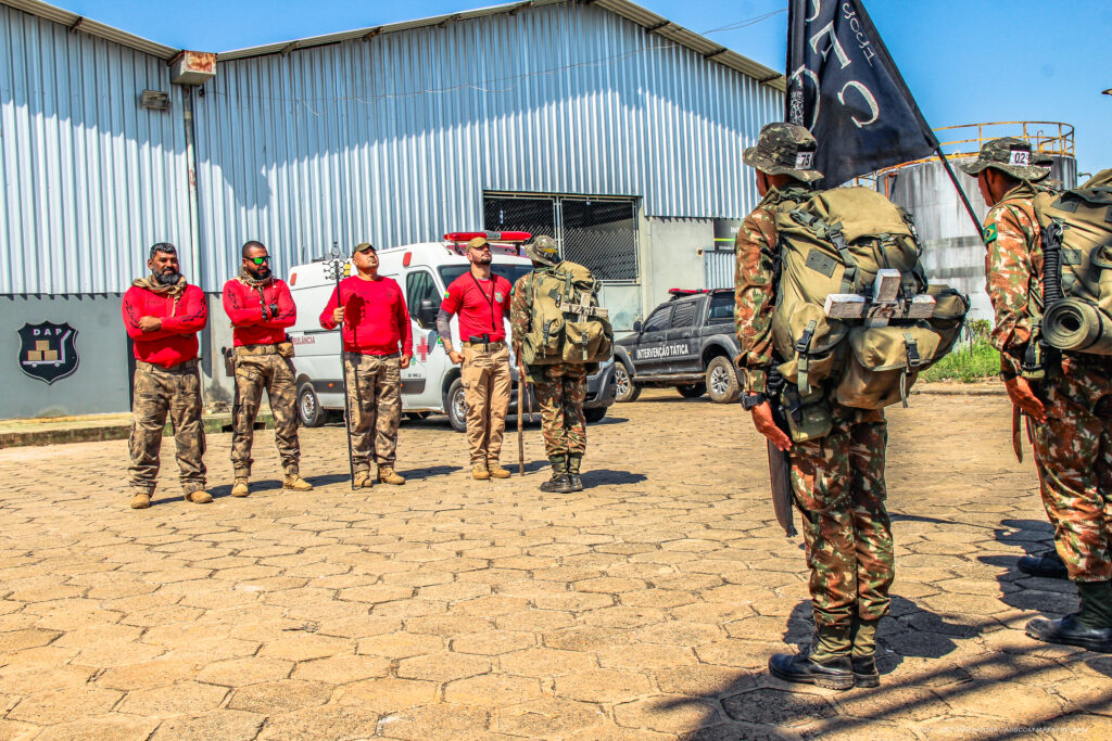 Polícia Penal dá instruções em curso de cabo do Exército Brasileiro. Foto: Antonio Moura/Iapen.