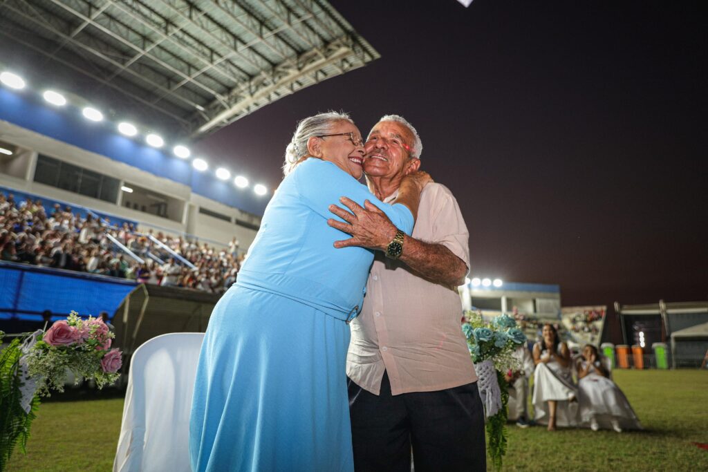 João e Margarida, de 83 anos, estão juntos há 19 anos e coroaram a união. Foto: José Caminha/Secom