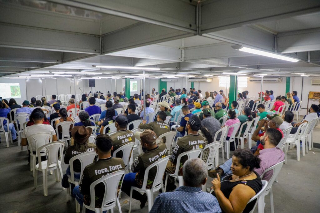 Aproximadamente 120 produtores participaram do evento. Foto: Neto Lucena/Secom