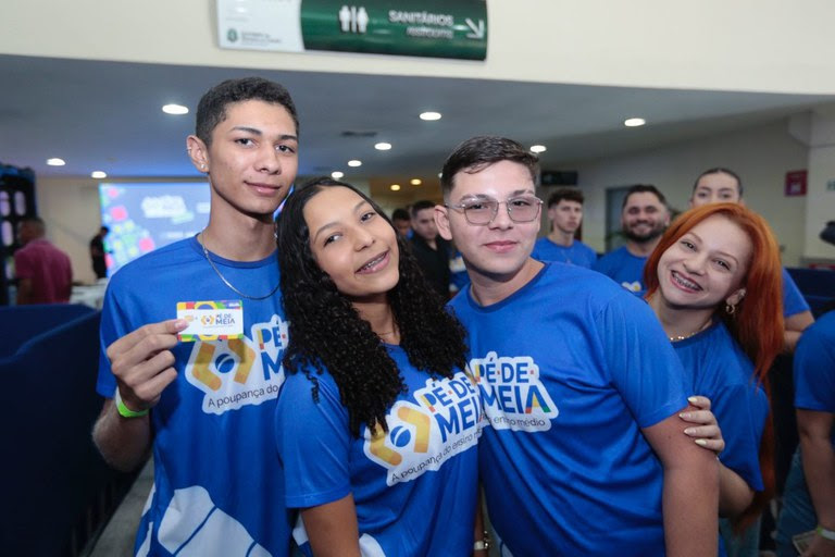 A parcela do Pé-de-Meia paga em um mês é sempre referente à frequência em meses anteriores e leva em conta um cálculo contínuo - Foto: Angelo Miguel/MEC